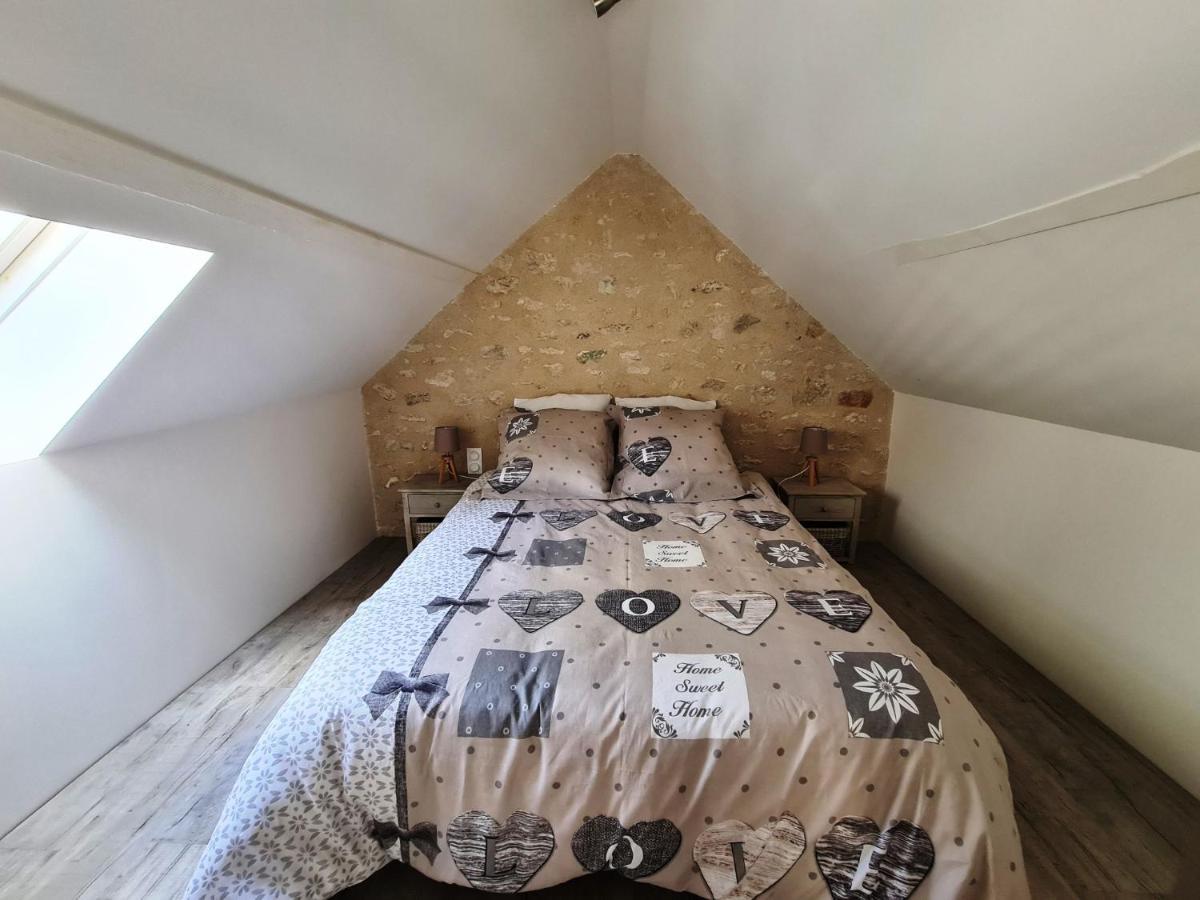 Вилла Le Petit Logis Blere Экстерьер фото